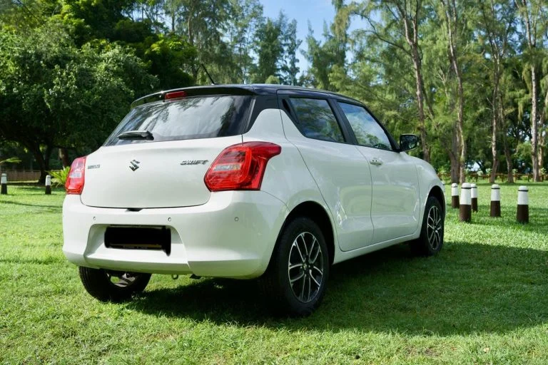 Автомобиль